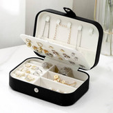 جعبه جواهرات مستطیل